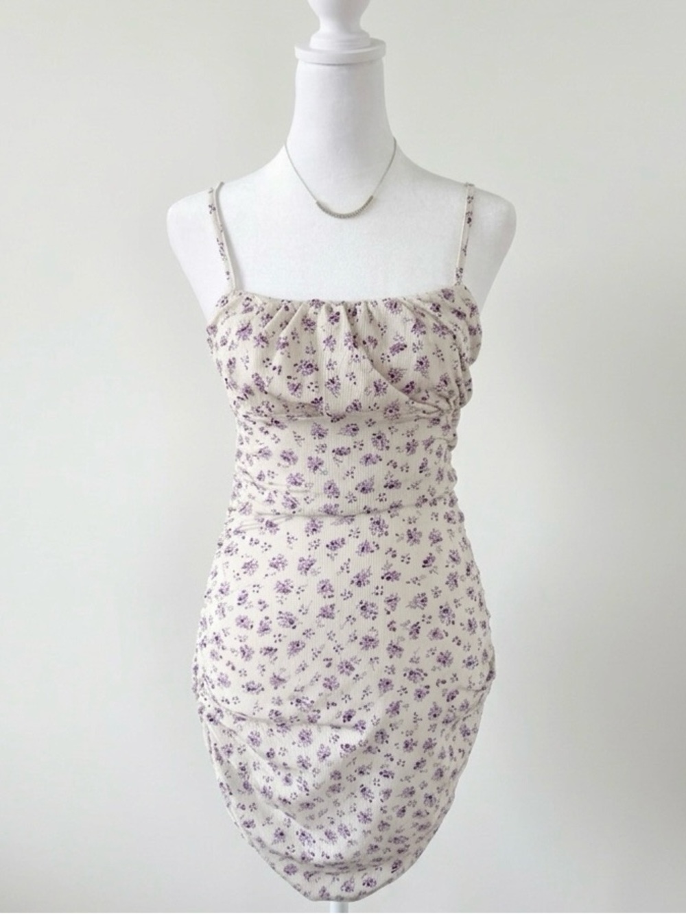 Soly Hux Floral Ruched Mini Dress Medium Cream White Purple Spaghetti Strap Cami
